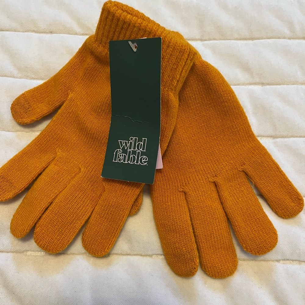 Wild Gable mittens